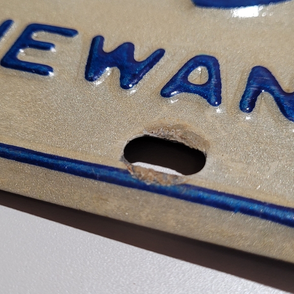 Original set 1976 Saskatchewan Licence Plate - Picture 4 of 4